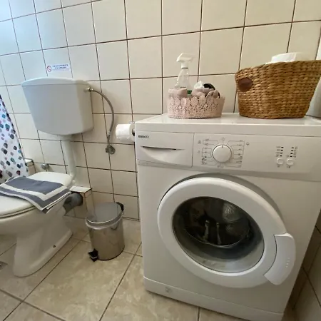 Cozy And Quiet Mini Apartment *